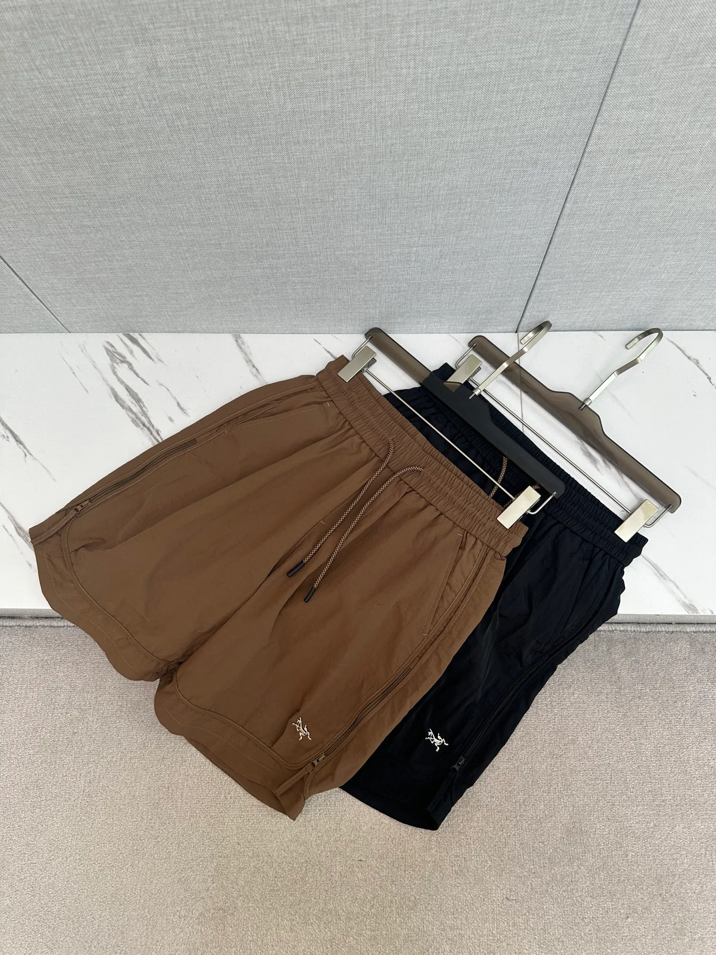 ！ Versatile 🩳 🍃 Classic logo ！ . ， Versatile， ！Size：29—38